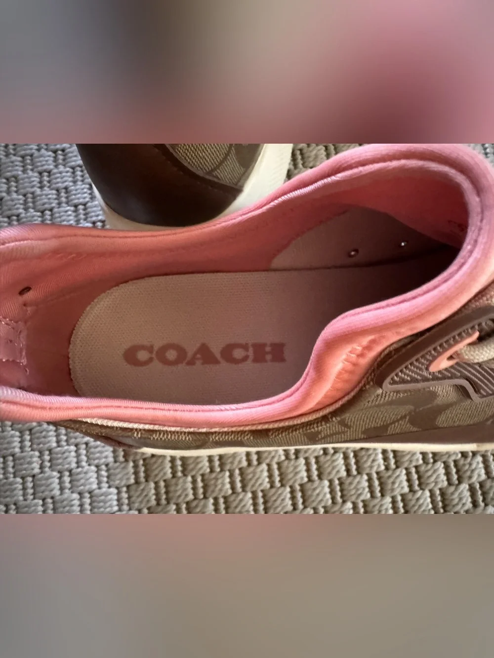 Coach Women’s C270 Signature Tech Runner Size 11B NWOB